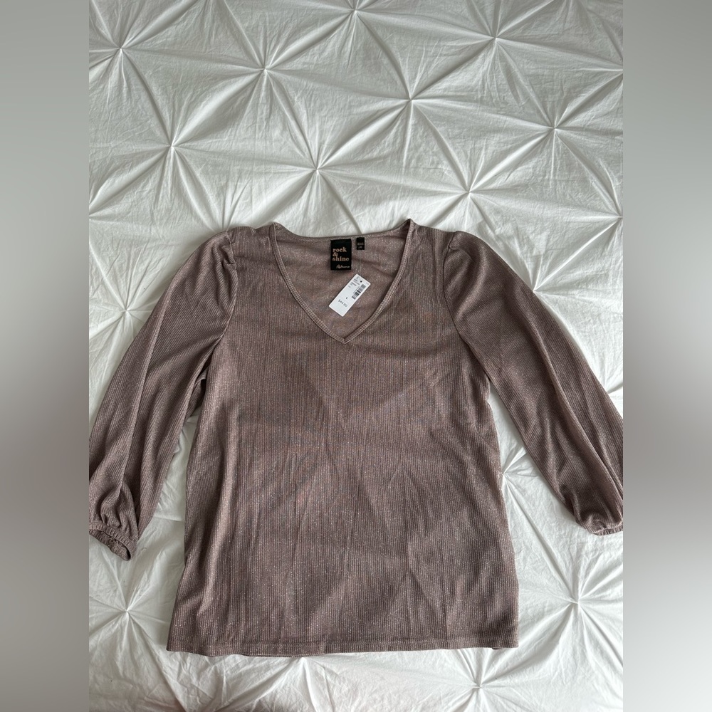reitmans (rock & shine) sparkly top